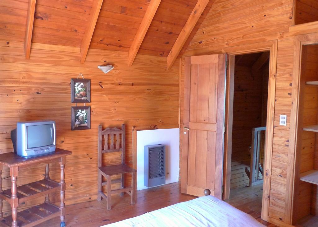Cabanas Raimapu Вила ла Ангостура Стая снимка